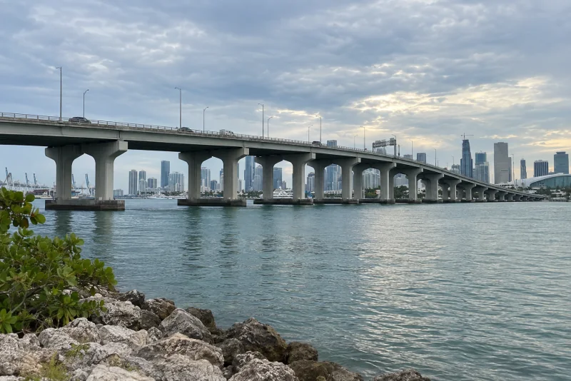 The MacArthur Causeway bridge across Biscayne Bay